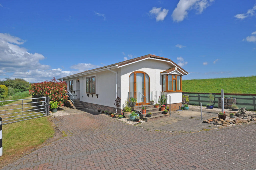House in Newport, Wentlooge - View 2