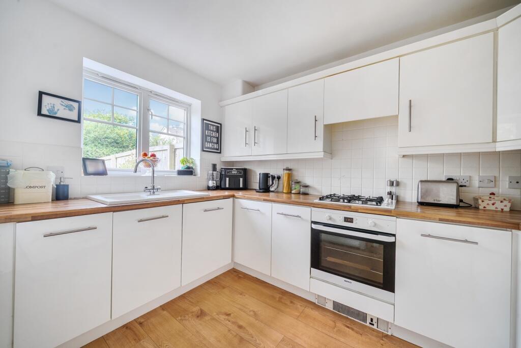 House in Exeter - View 2