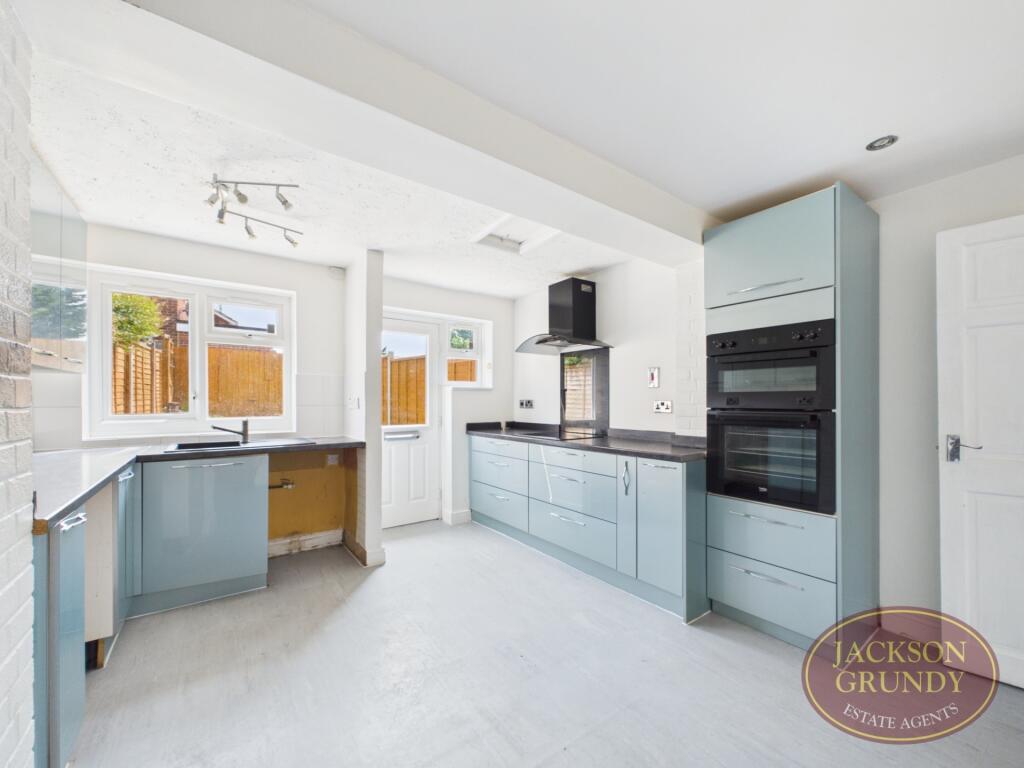Froxhill Walk, Brixworth, NN6 9BJ - View 3
