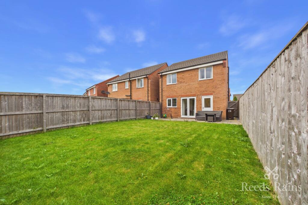 House in Wakefield - View 4