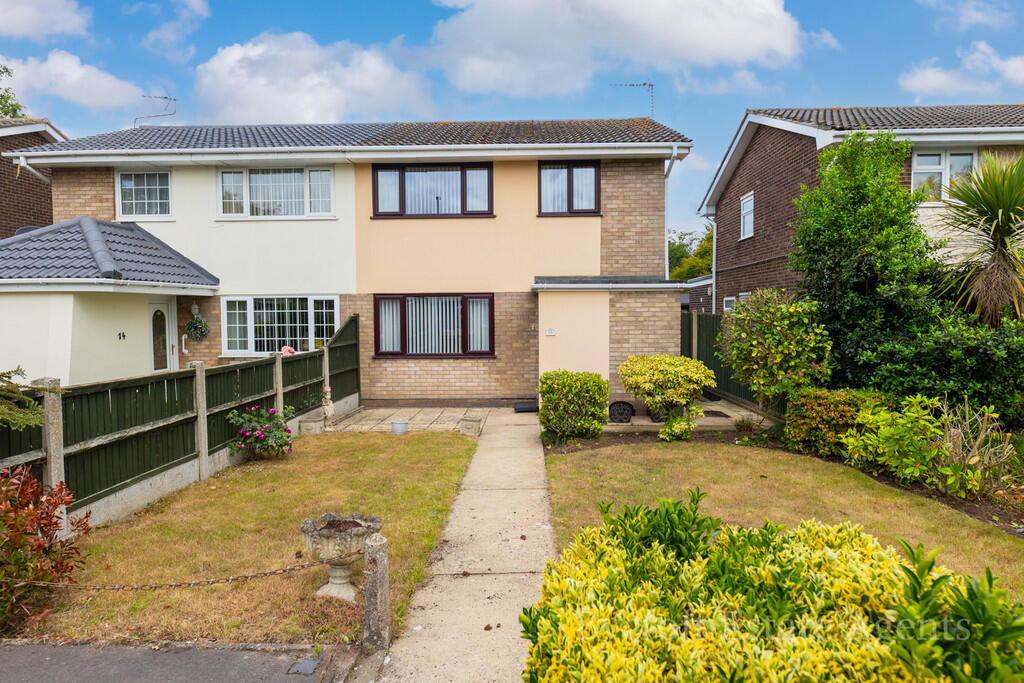 Main image of property: Middlestone Close, Gorleston