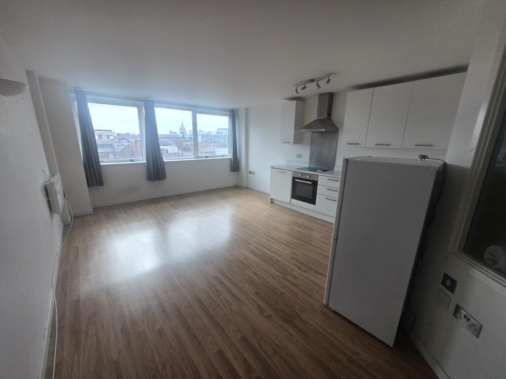 Apartment in Nottingham - View 4