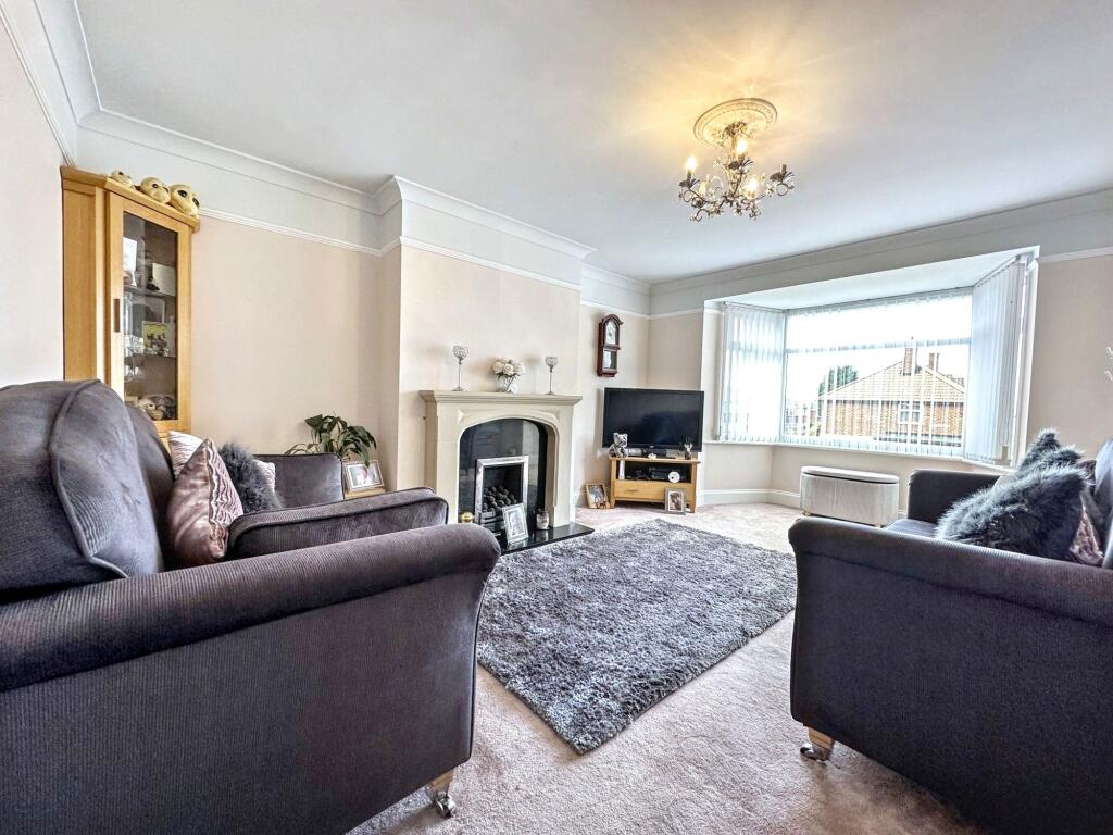 Apartment in North Tyneside, North East - View 2