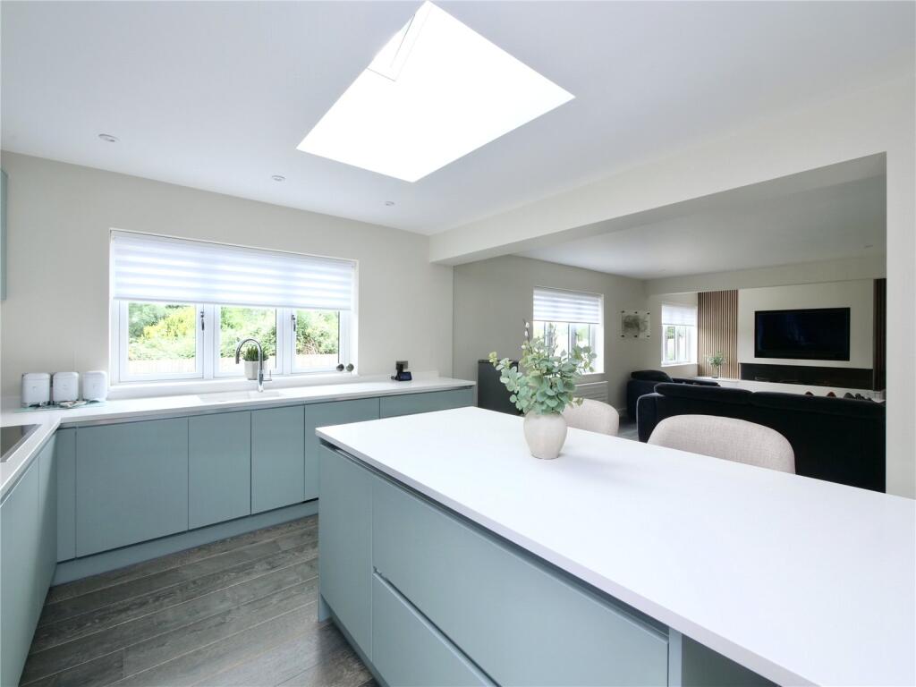 The Dymboro, Midsomer Norton BA3 2QU photo 5