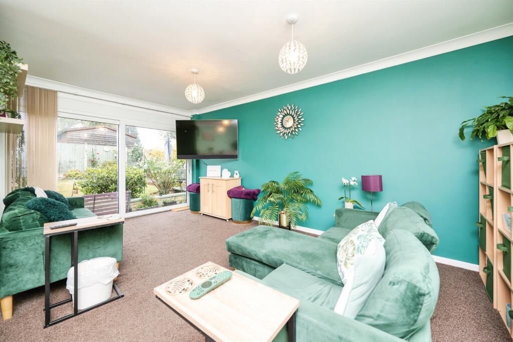 House in Dudley, West Midlands - View 5
