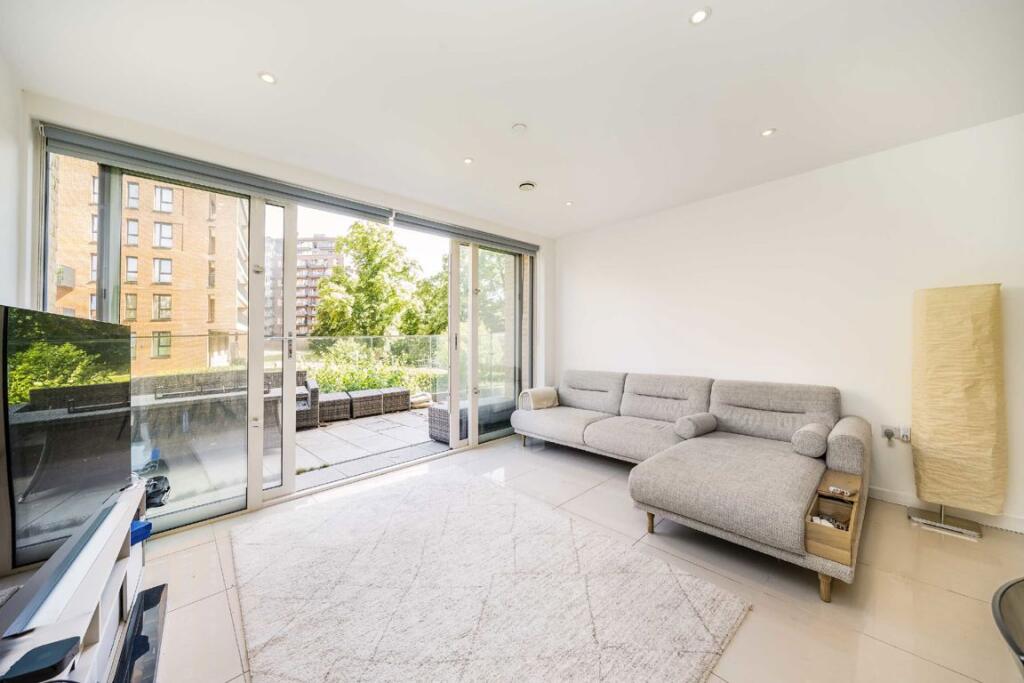 Apartment in London, The Hyde, West Hendon - View 3