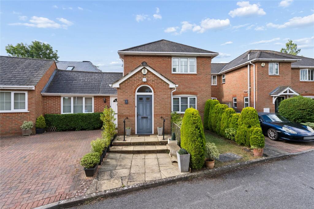 Main image of property: Kiln Close, Potten End, Berkhamsted, Hertfordshire, HP4