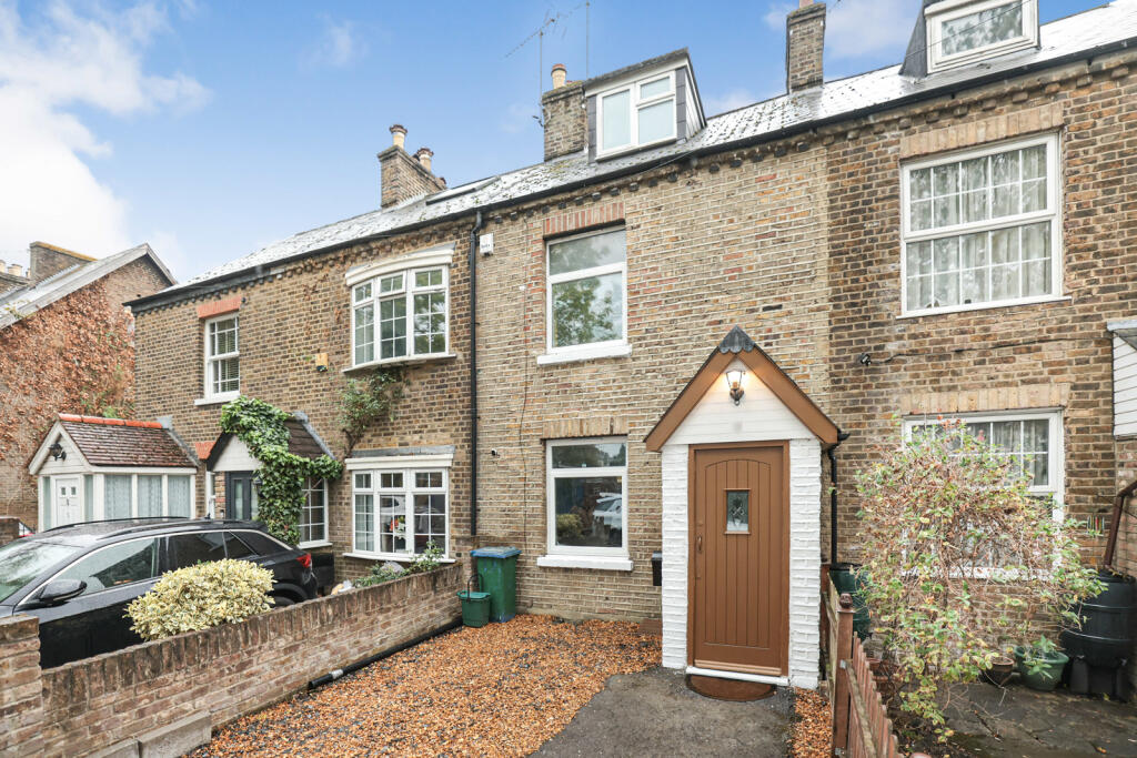 Main image of property: Park Road East, Uxbridge, UB10