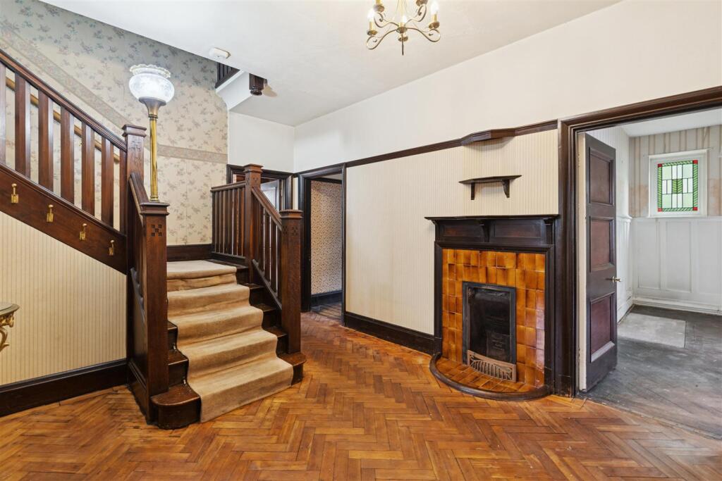 House in Letchworth, Jubilee Industrial Centre - View 5