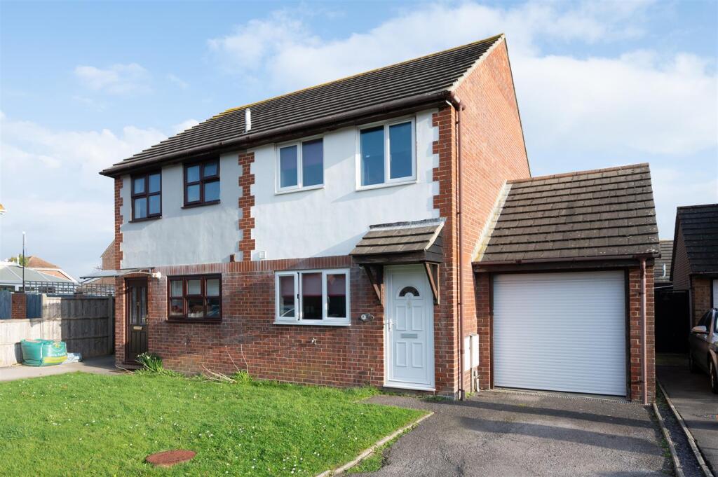 Main image of property: Kingfisher Close, Hayling Island