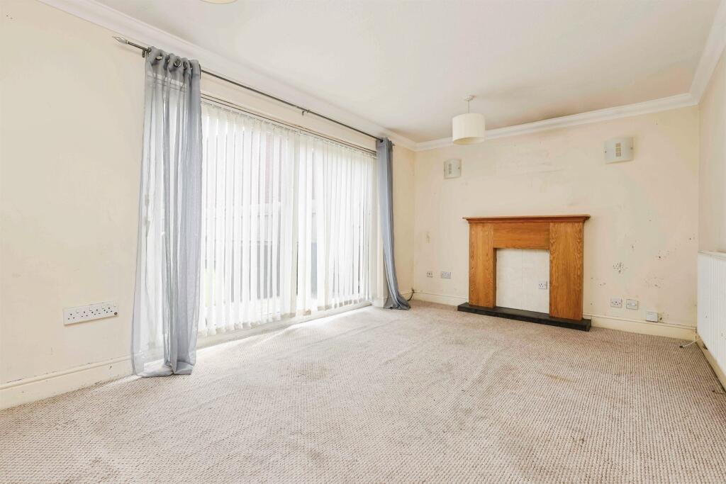 Wolseley Close, Birmingham photo 3