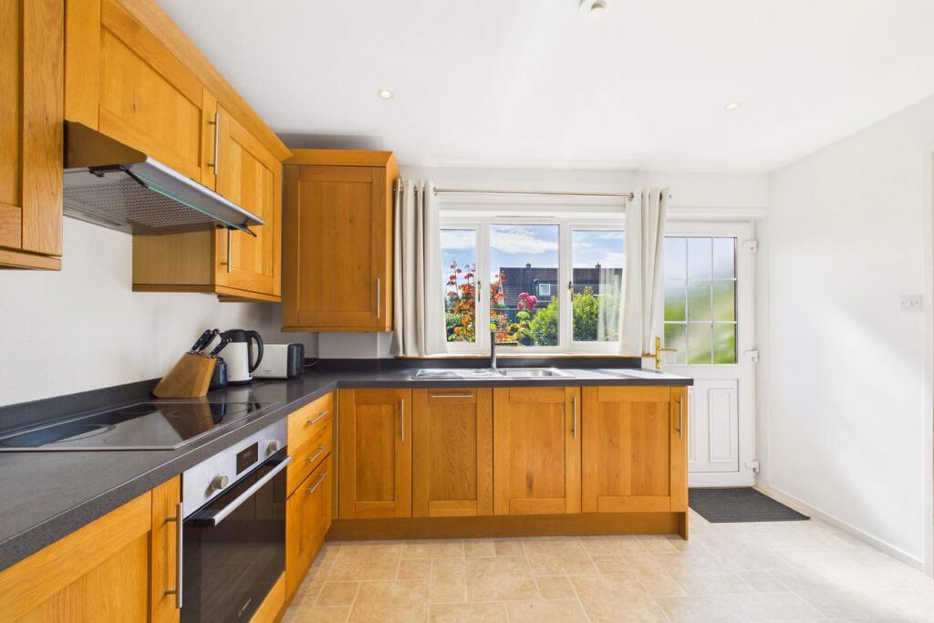 House in Kirkcaldy, Fife - More
