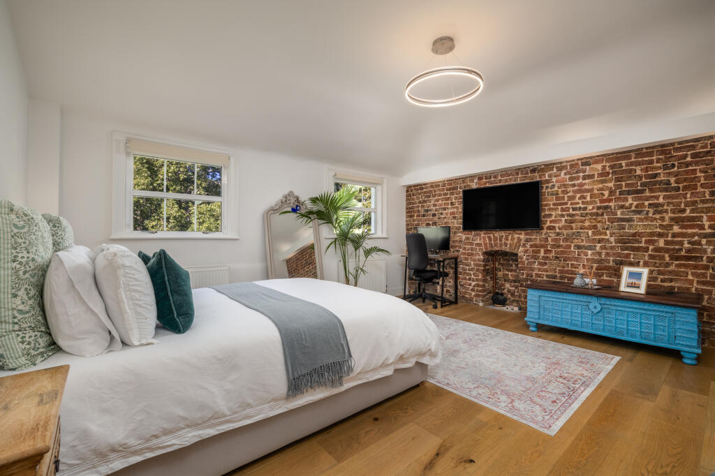 Apartment in London, Paddington - View 4
