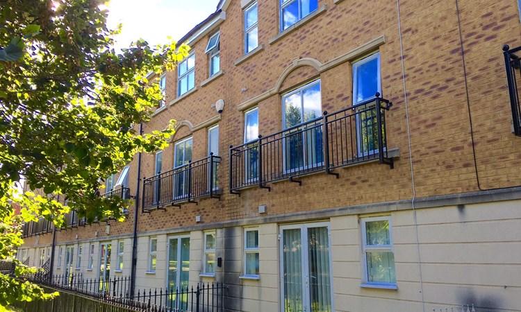 1 bedroom house share for rent