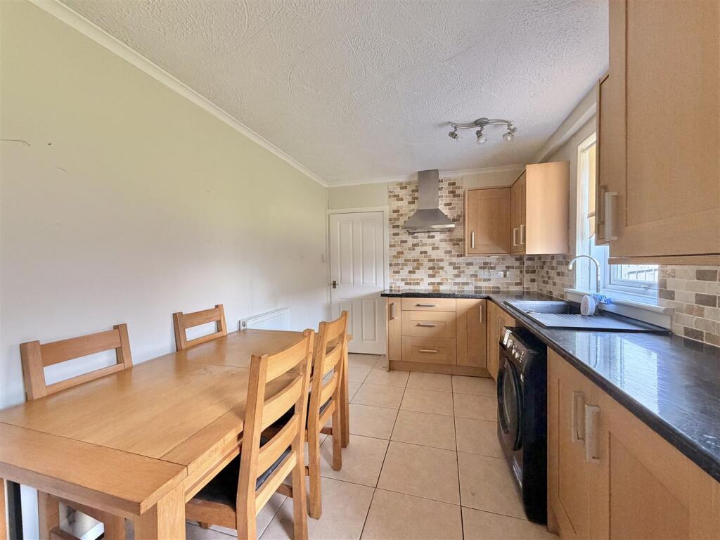 House in Viewpark, Fallside - View 5