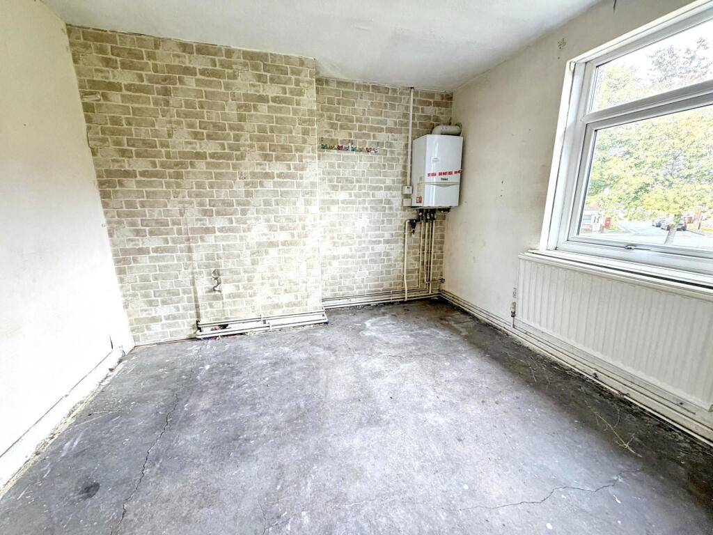 House in Sunderland, Sunniside - More
