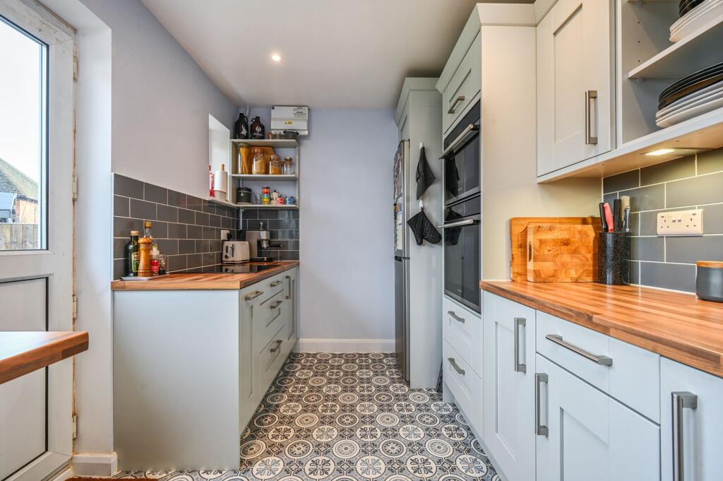 House in Wealden, Upper Horsebridge, Hailsham - More