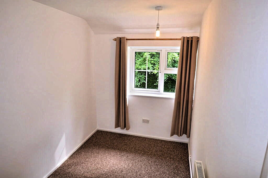 Apartment in St Albans - View 4
