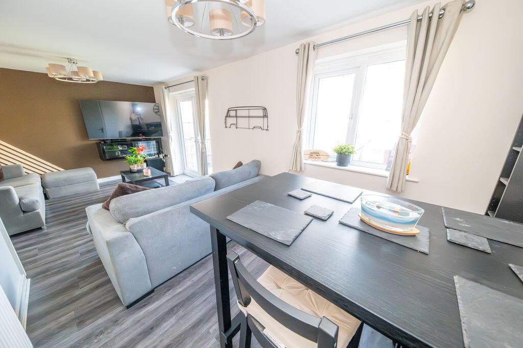 Turret Avenue, Warblington - View 3
