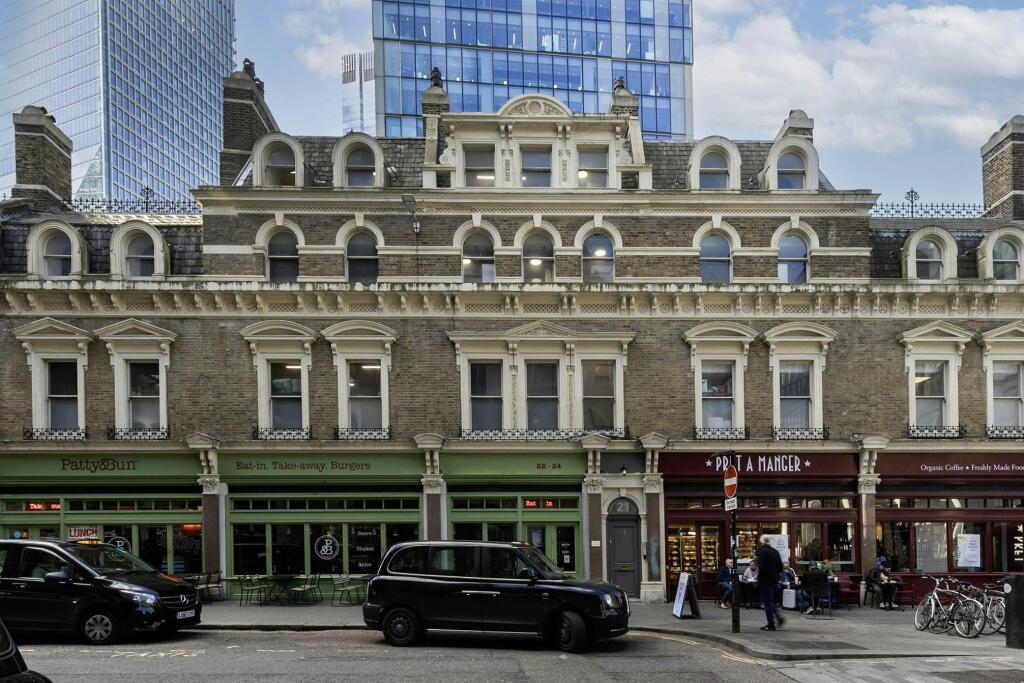 21 Liverpool Street 22 edited.jpg