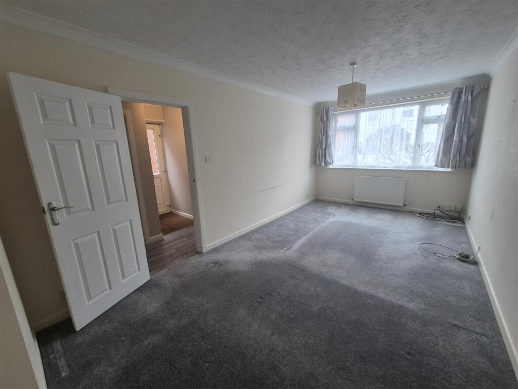 Elmes Road, Moordown, Bournemouth photo 4