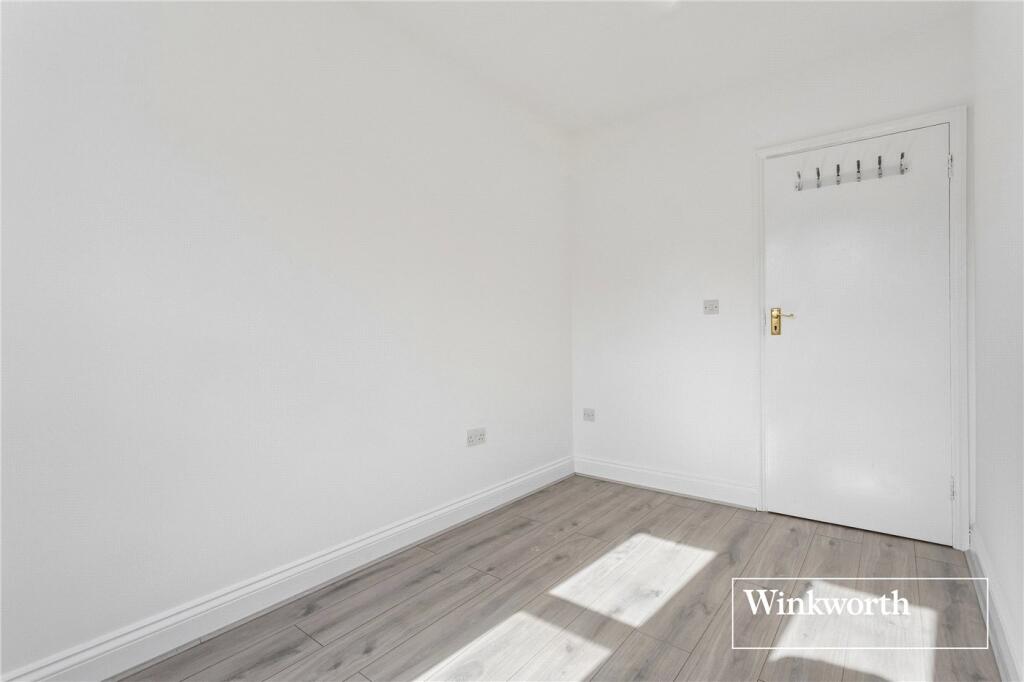 Apartment in London - More
