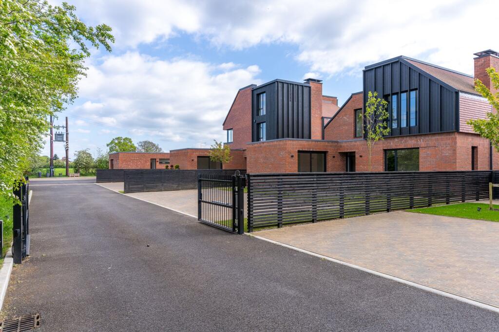 Main image of property: 8 Livery Lane, Little Bollington, WA14
