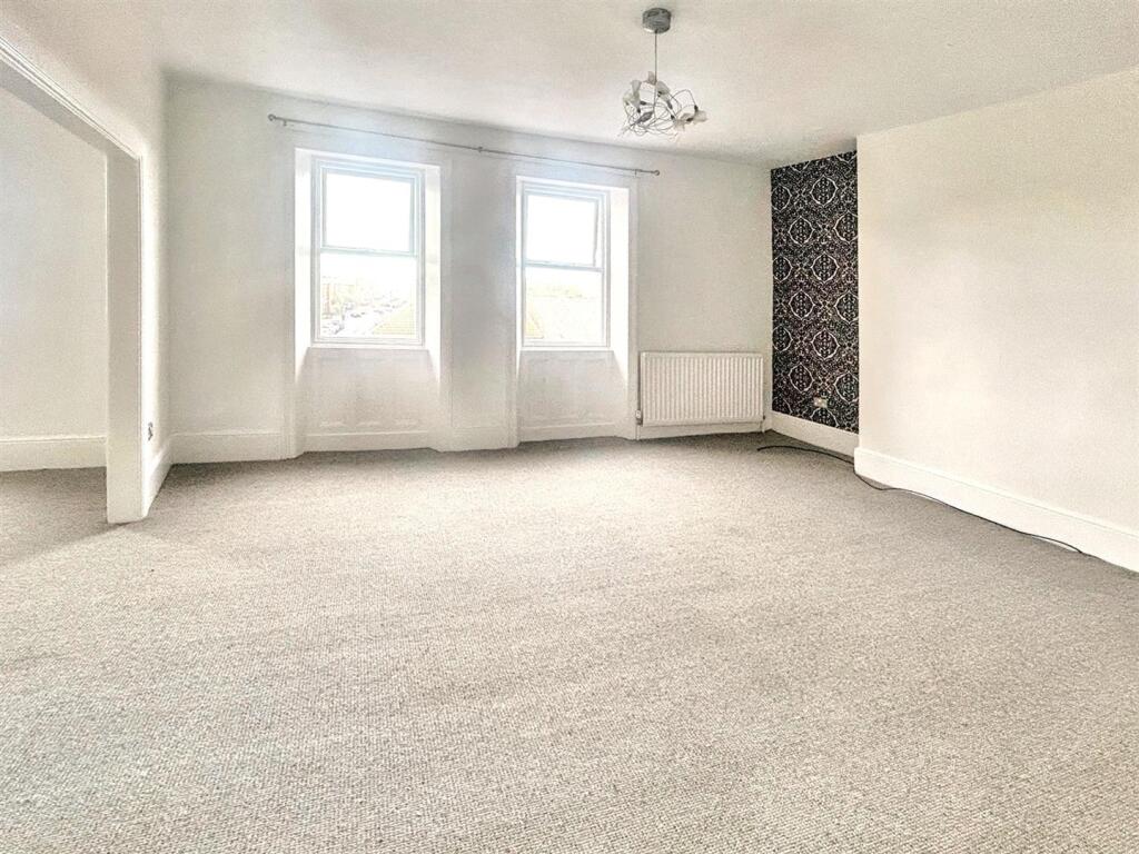 Apartment in Newcastle upon Tyne - More