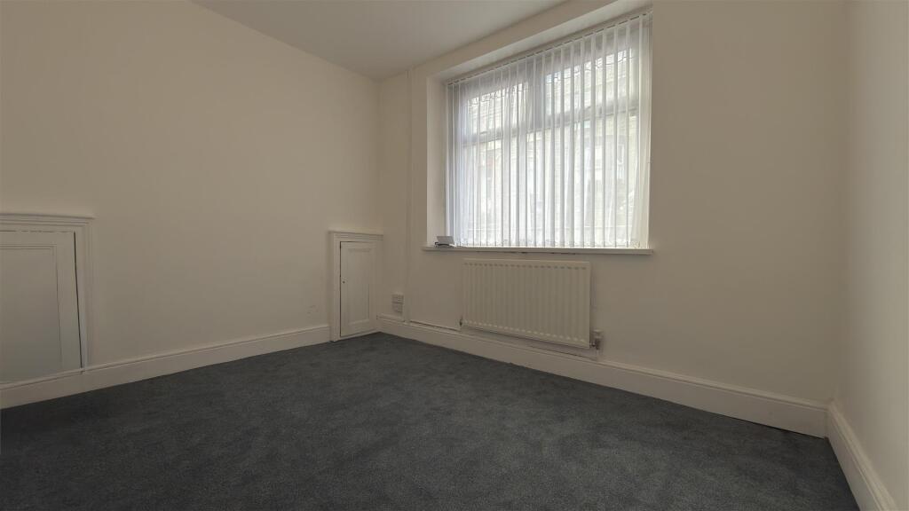 Pentwyn Avenue, Mountain Ash photo 5
