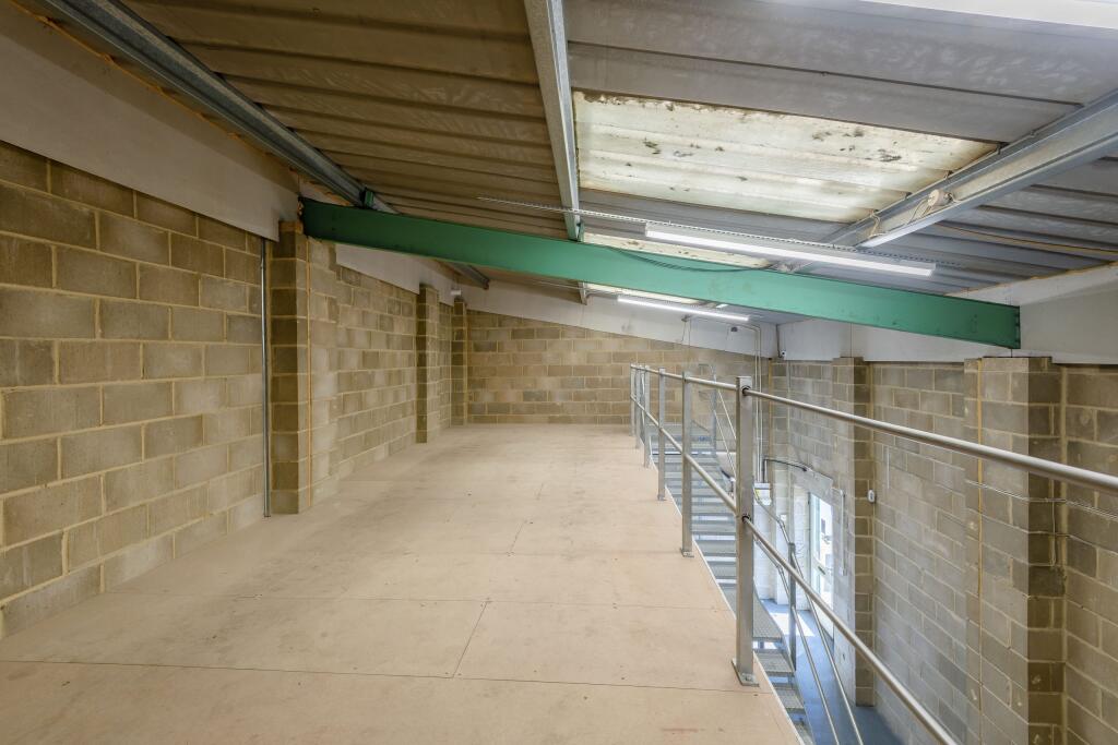 Gallery Image #8 for gbheyb01 - Heybridge Way - 2593