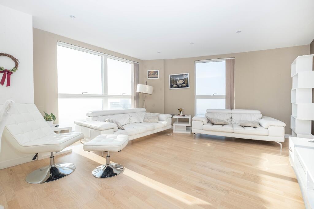 Apartment in Twickenham - View 4