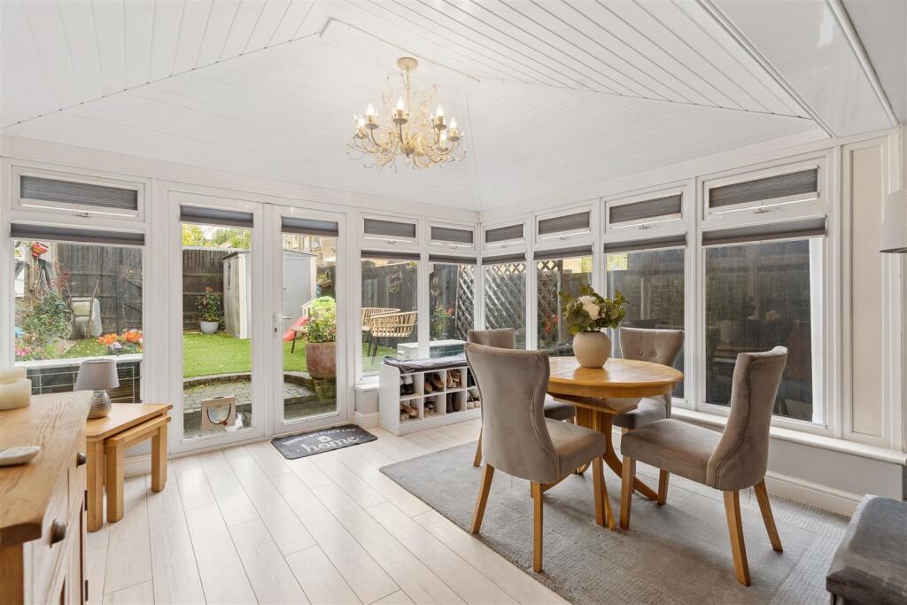 House in Sevenoaks, Bazes Shaw, Ash-cum-Ridley - View 5