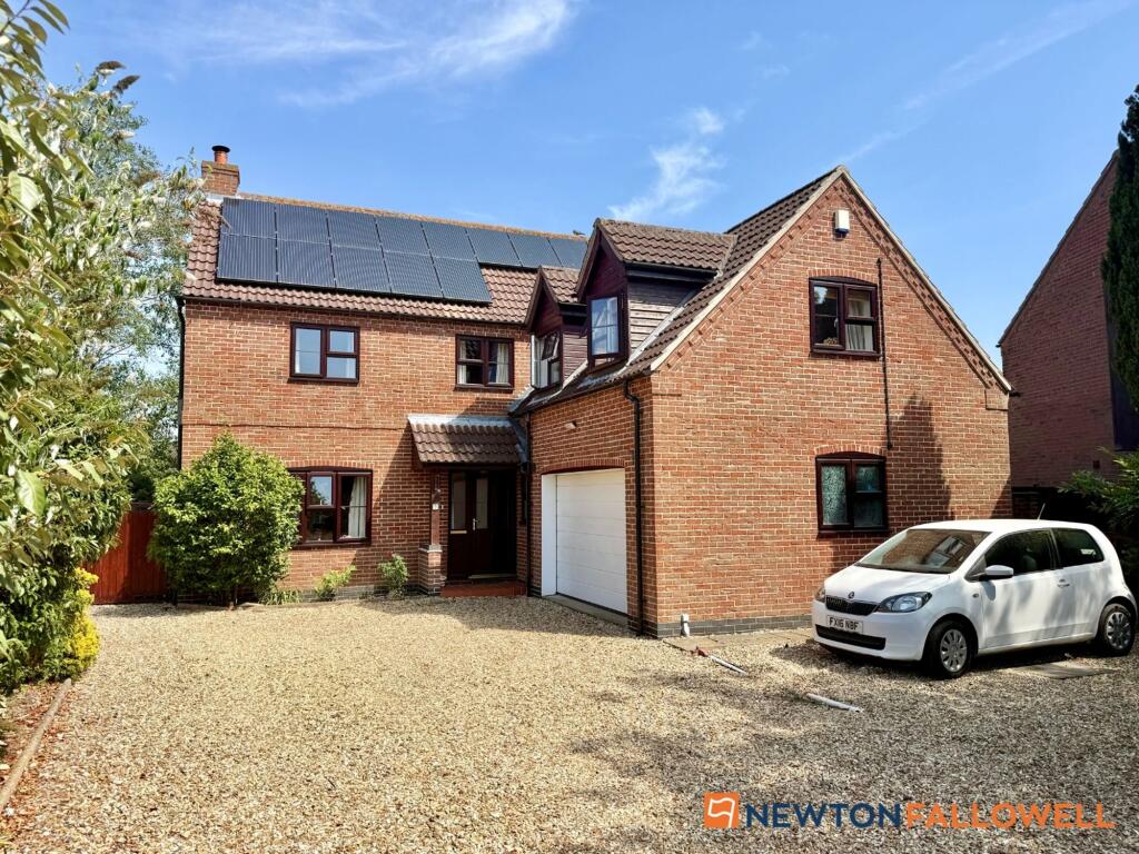 Main image of property: Trinity Close, Carlton-Le-Moorland, LN5