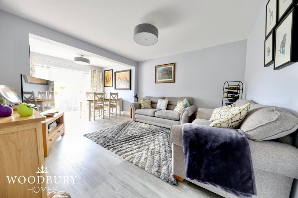 Priory Road, Loughton, IG10 photo 2