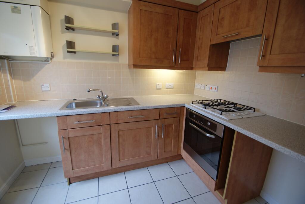 Topaz Drive, Andover, SP10 photo 3