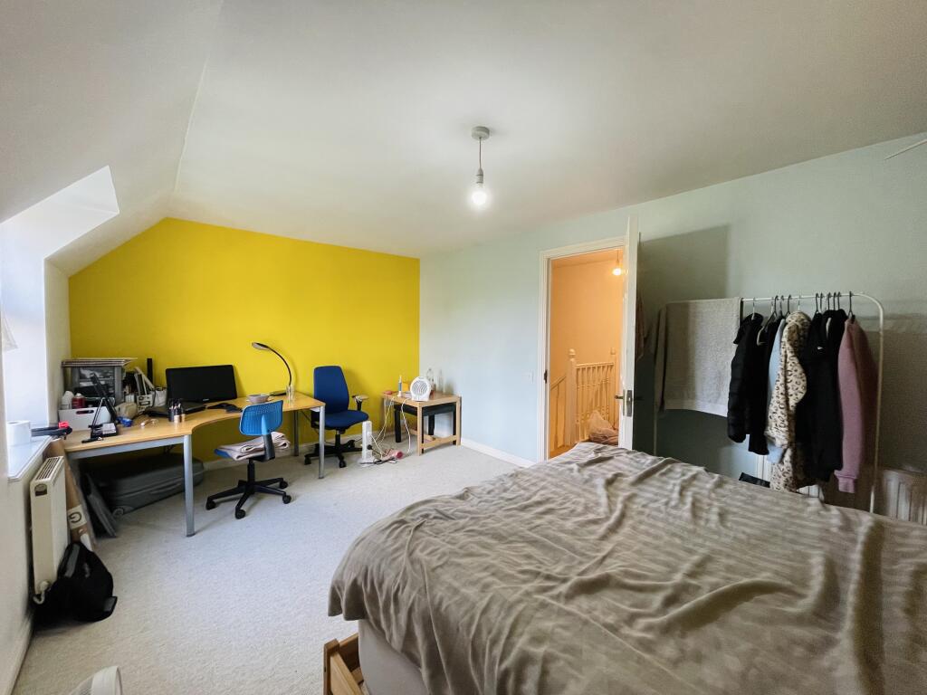 5 bedroom house for rent