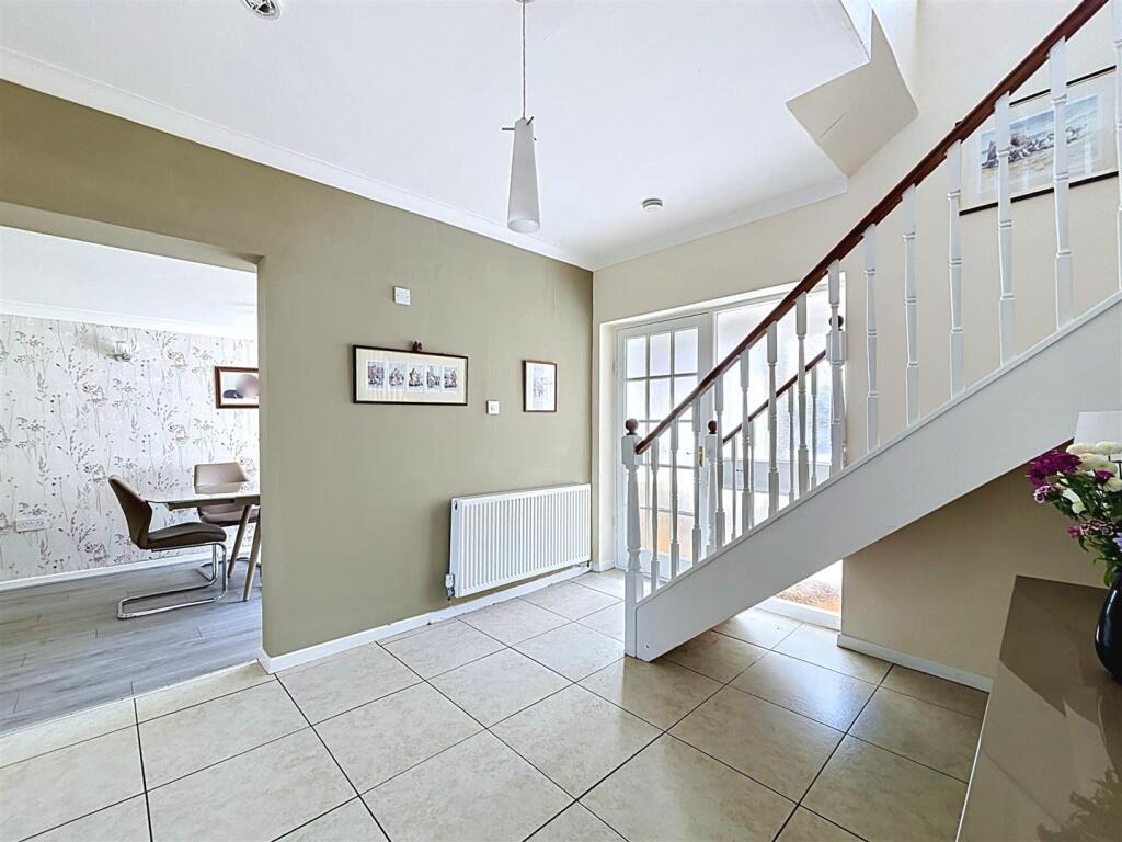 House in Hornsea, East Riding of Yorkshire - View 3
