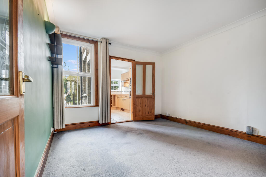 Nursery Road, Old Moulsham, Chelmsford photo 4