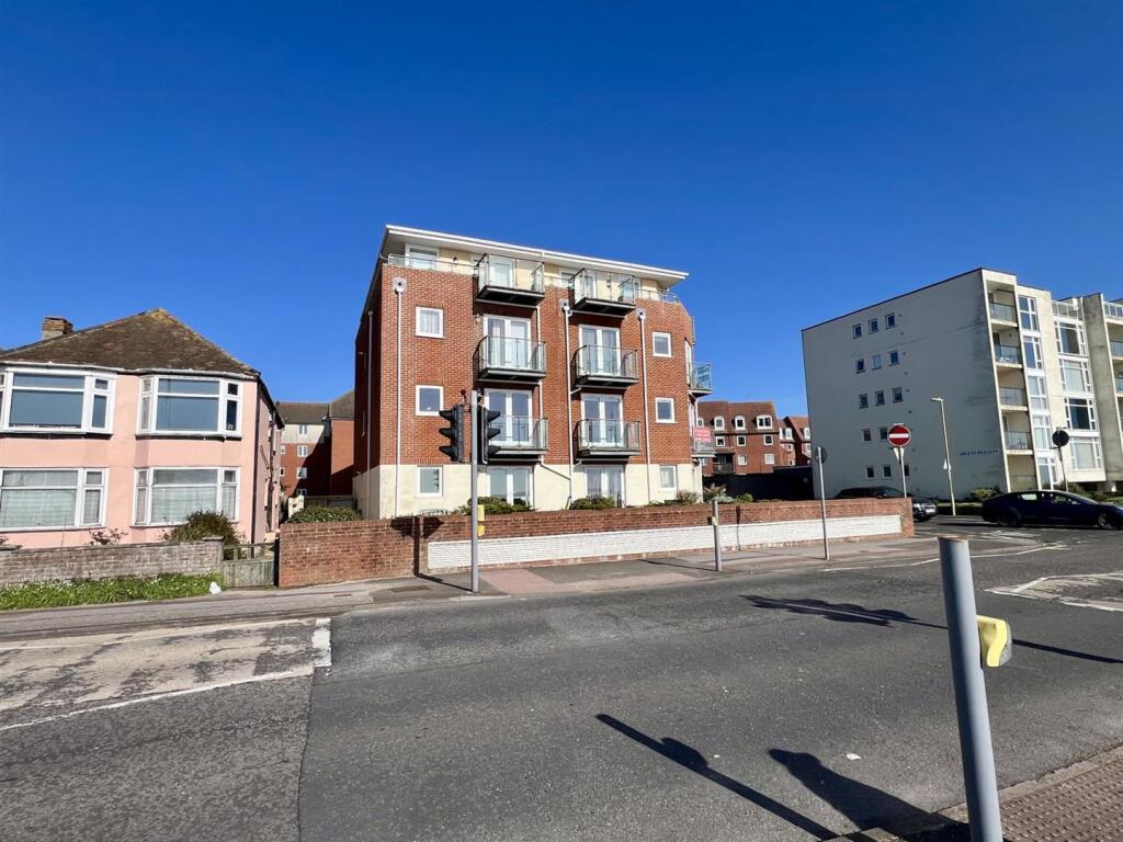 Apartament 3 camere, 67 m²