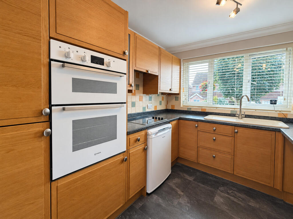 House in Bridgend, Litchard, Coity Higher - View 3