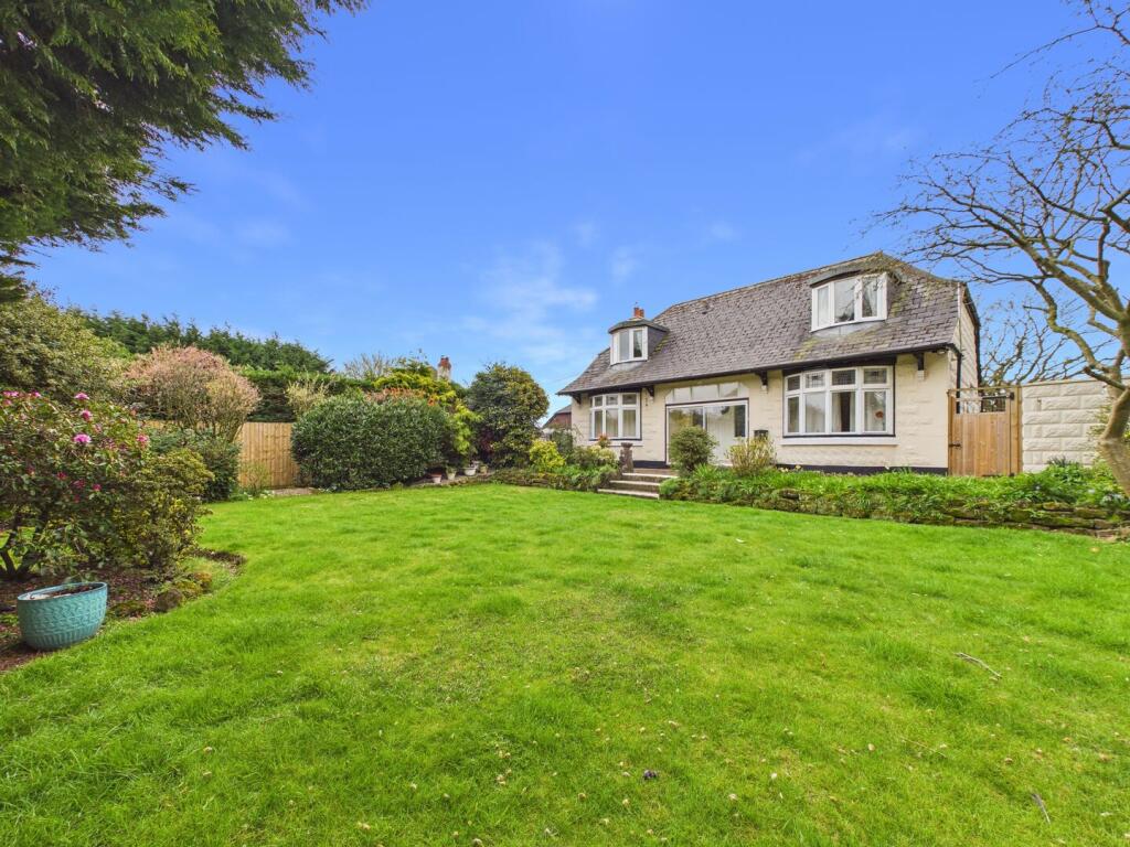 House in Chetwynd Aston
