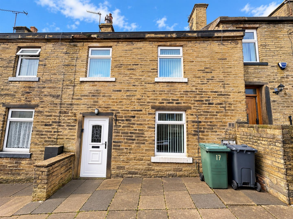 2-bed terraced on New Street, Denholme, Bradford, £92,500