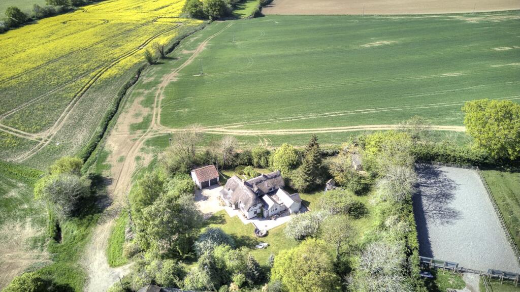 Main image of property: Hedingham Road, Blackmore End, Braintree, Essex, CM7