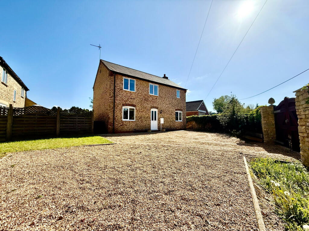 Main image of property: Main Street, Cosgrove, Milton Keynes, MK19