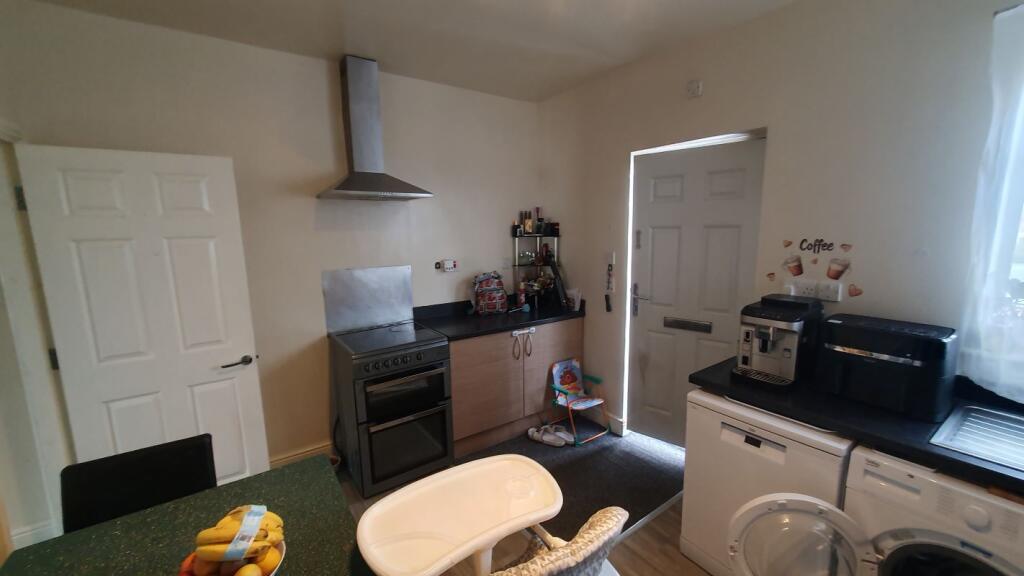 Additional image 22 of 1869 Pershore Road, Cotteridge, Birmingham, Birmingham, B30 3DJ