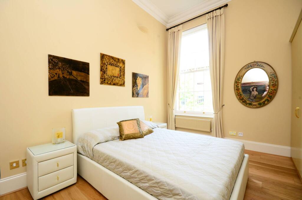 Main image of property: Royal Drive, Friern Barnet, London, N11