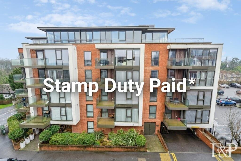 Main image of property: Station Road, Gerrards Cross