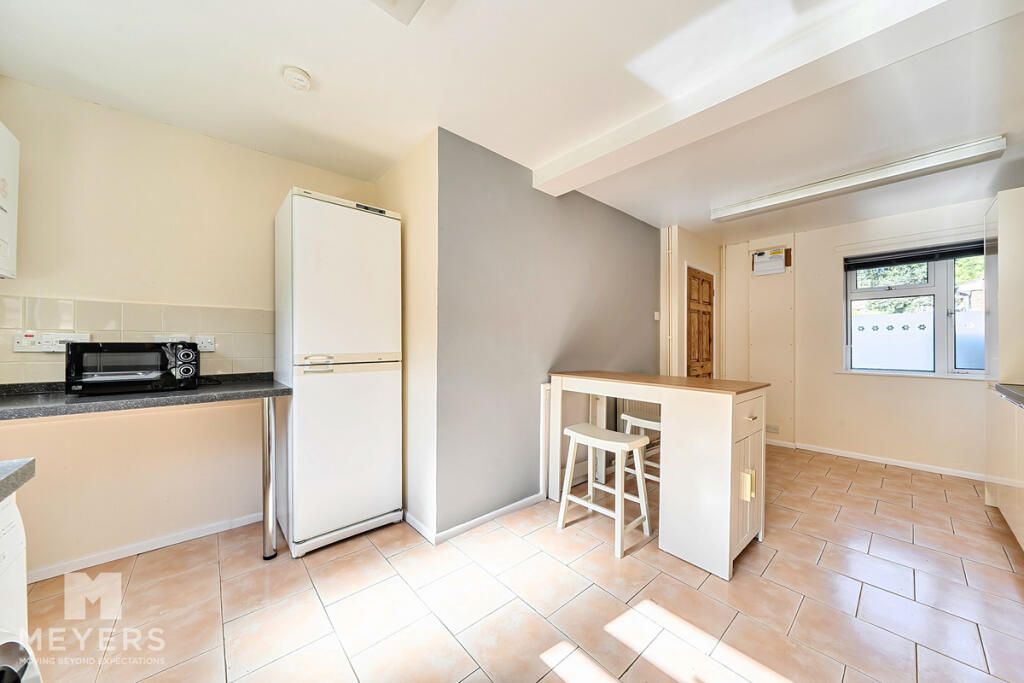 Higher Wood, Bovington, BH20 6 photo 5