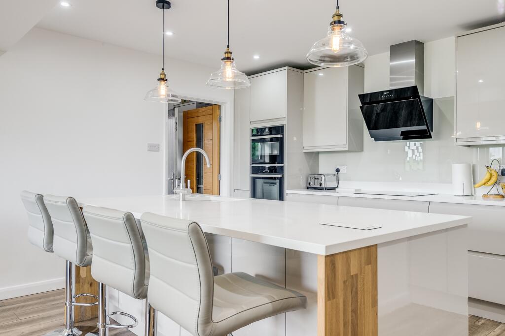 Additional image 18 of Glebe Road, Welwyn, AL6