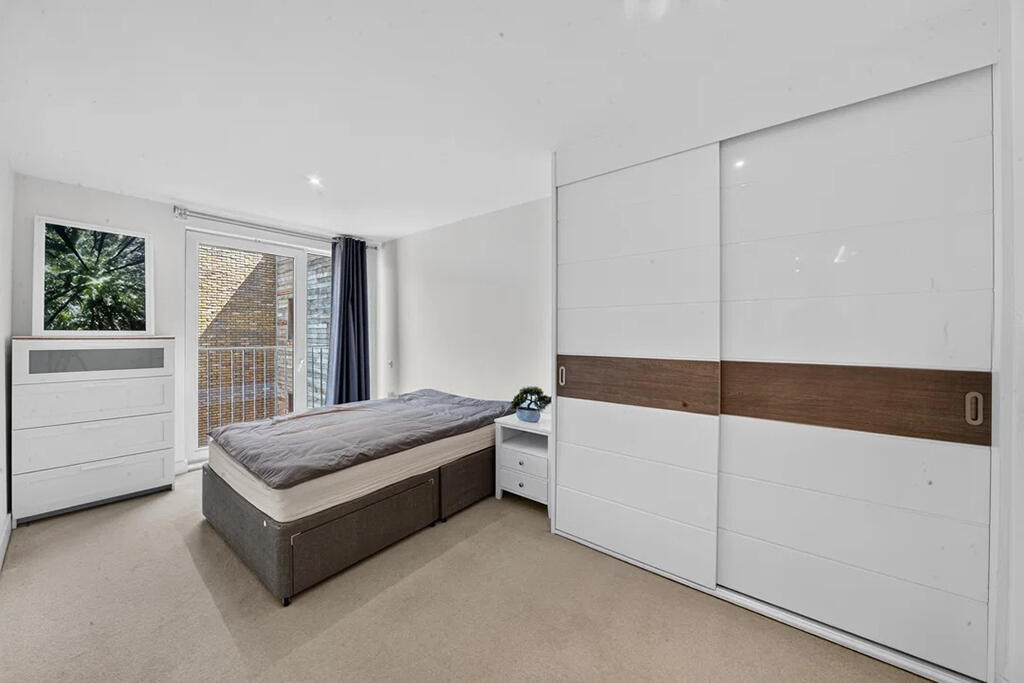 Apartment in London, Marine Wharf, New Cross - View 5